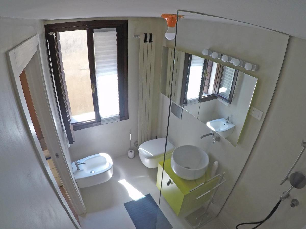 San Polo Family Apartment Венеция Экстерьер фото